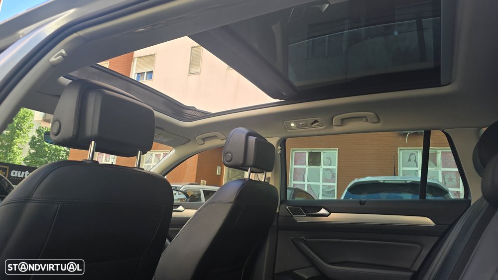 VW Passat Variant 2.0 TDI Highline DSG 4Motion - 27