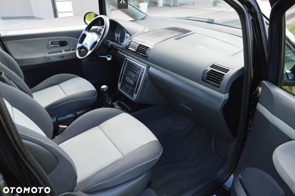 Volkswagen Sharan 1.9 TDI Freestyle - 30