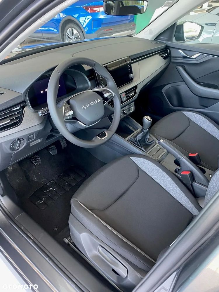 Skoda Kamiq 1.0 TSI Essence - 6