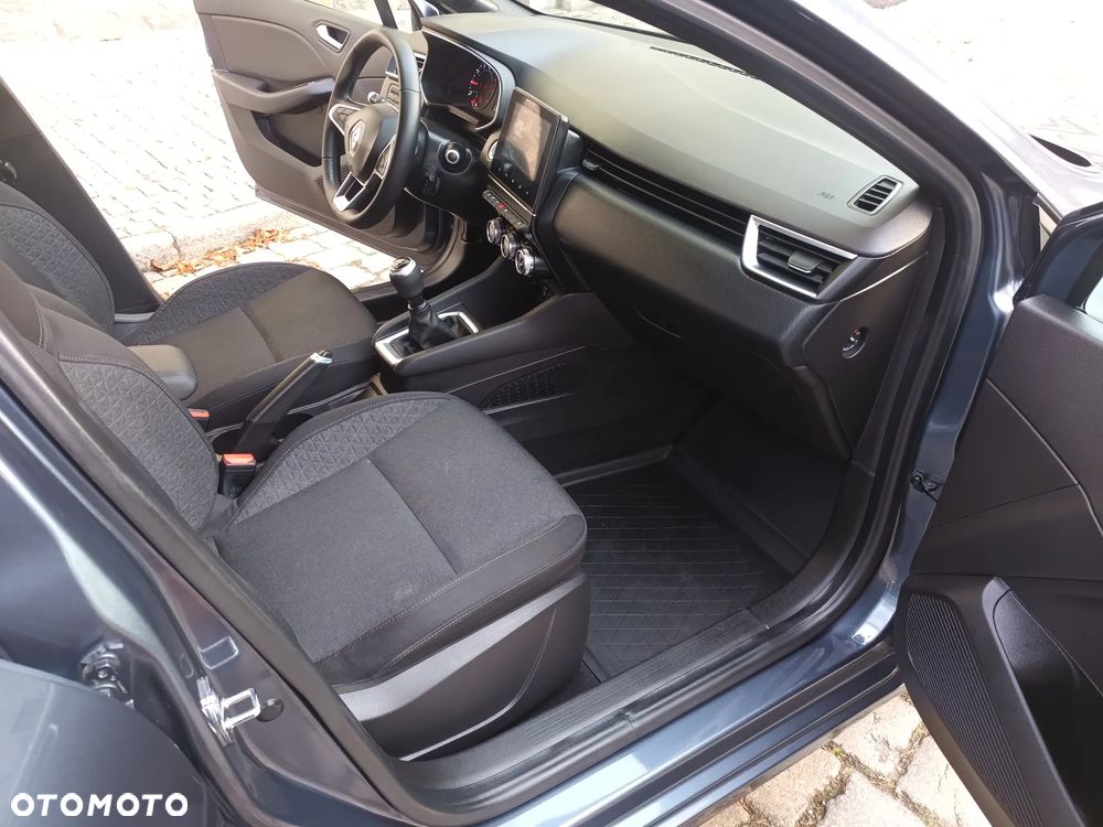 Renault Clio TCe 100 BUSINESS EDITION - 21