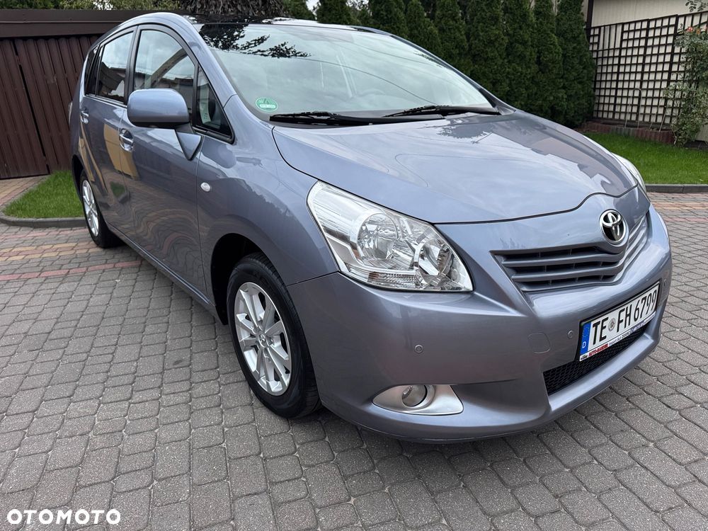 Toyota Verso 1.8 Travel - 4