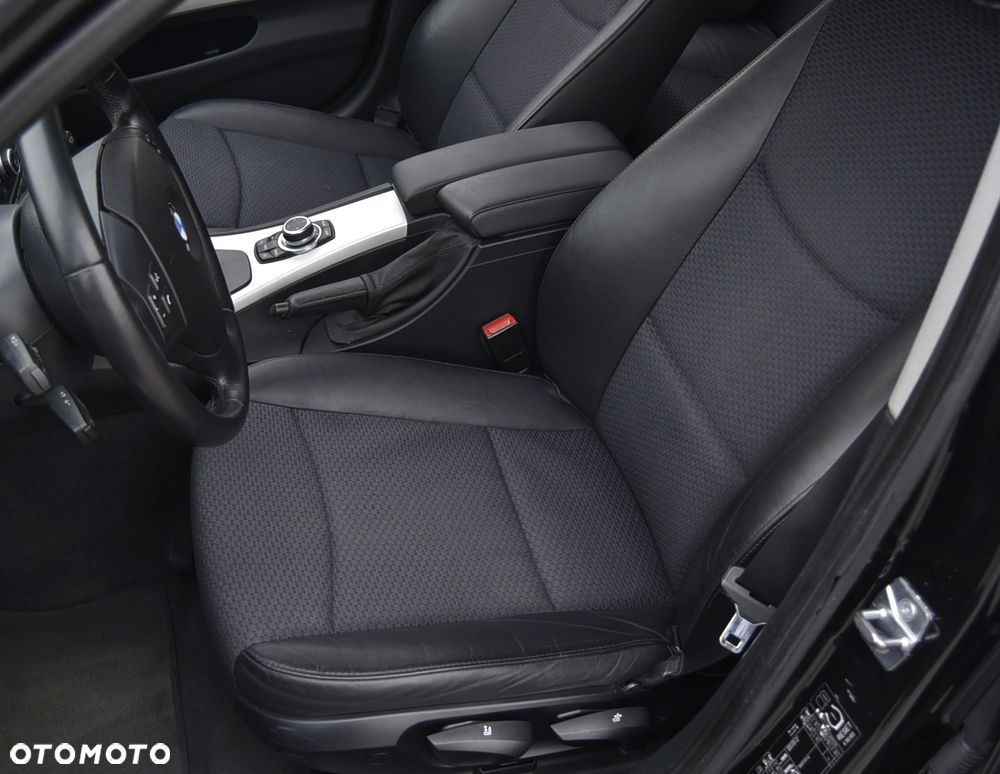 BMW Seria 3 320d DPF - 16