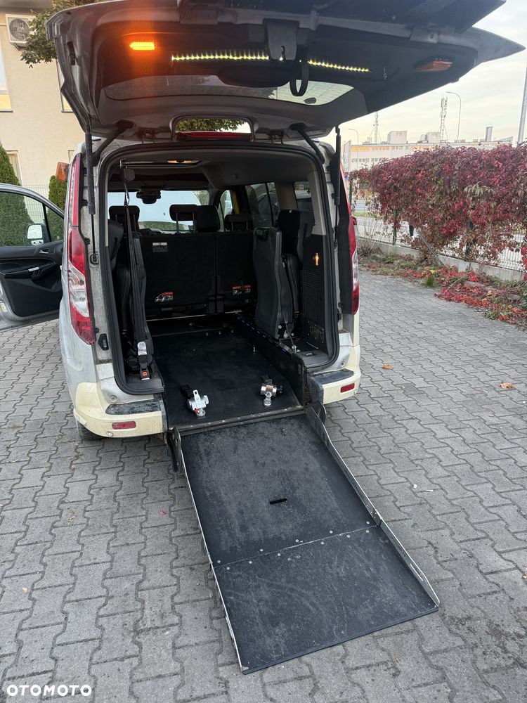 Ford Tourneo Connect Grand - 6