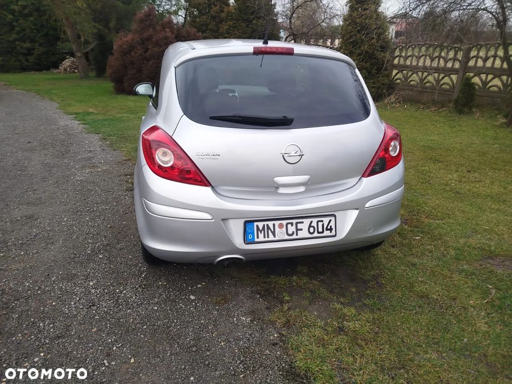 Opel Corsa 1.4 16V 150 Jahre - 16