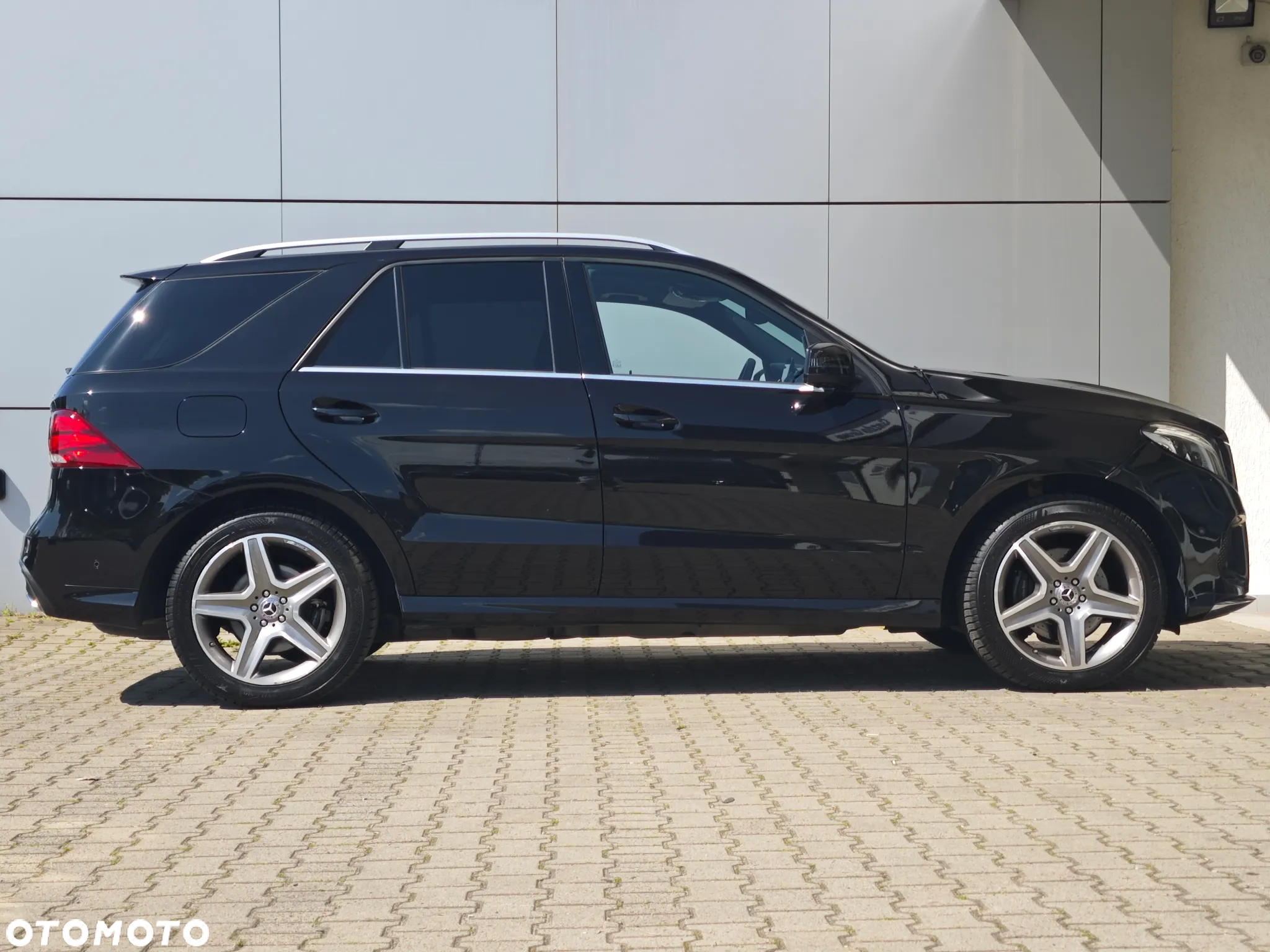 Mercedes-Benz GLE 350 d 4-Matic - 10