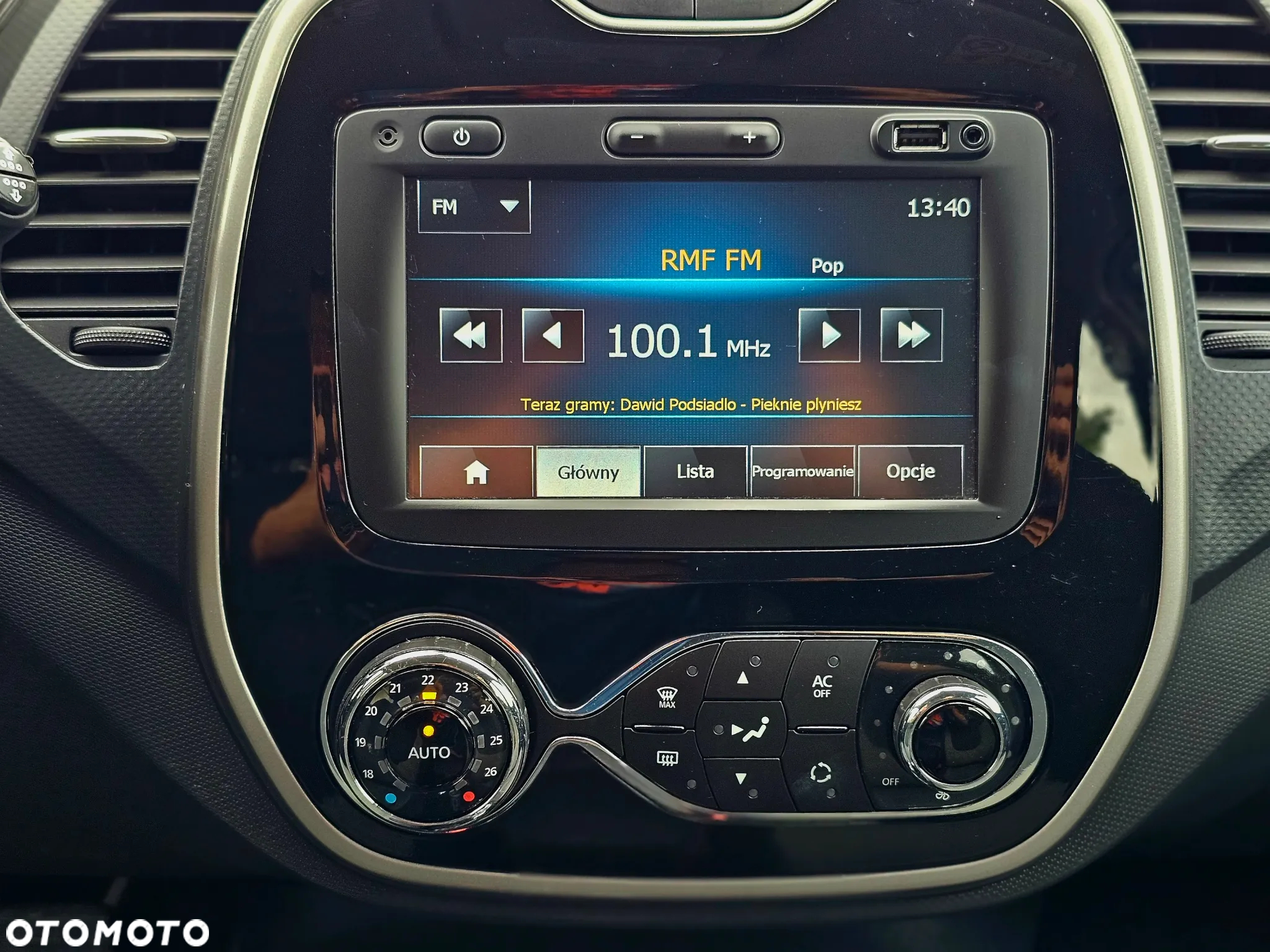 Renault Captur dCi 90 EDC Dynamique - 11