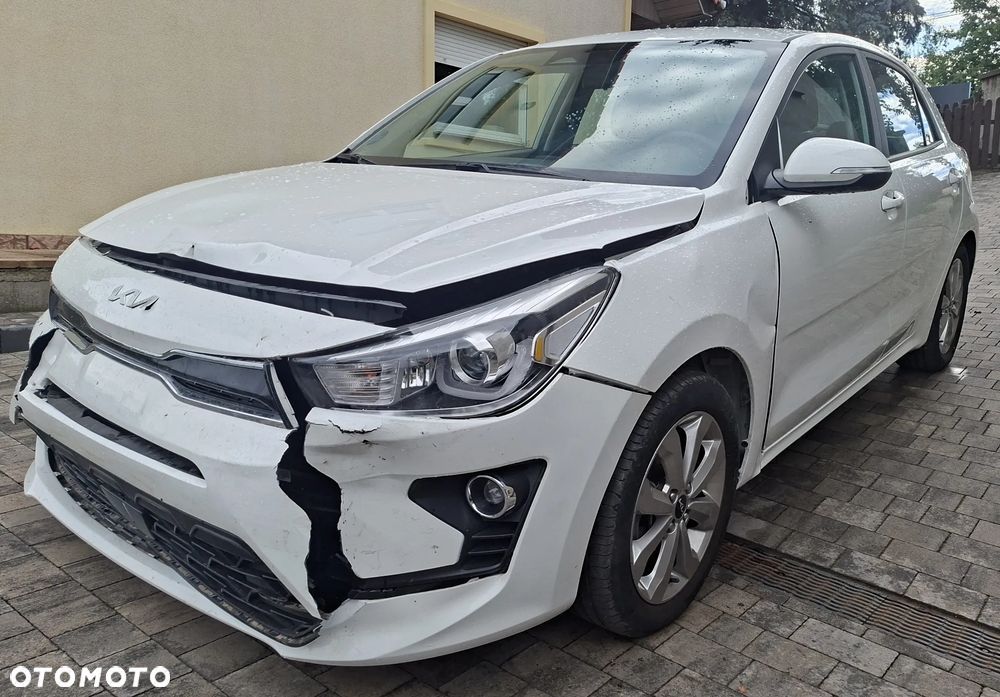 Kia Rio 1.0 T-GDI 100 Dream-Team Edition - 2