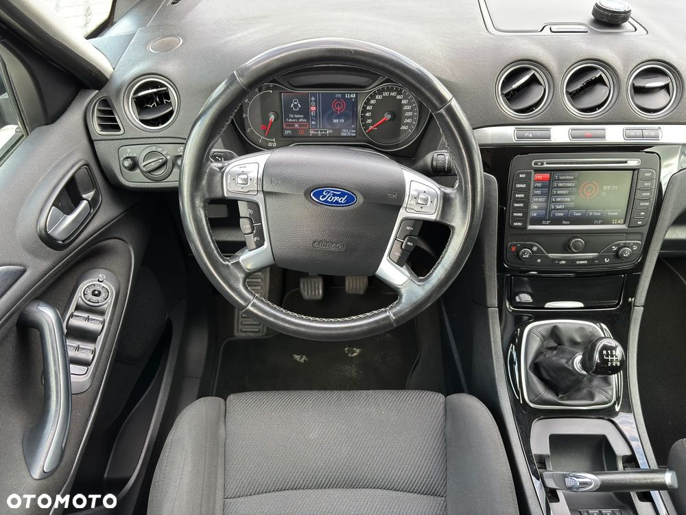 Ford S-Max 2.0 TDCi DPF Titanium - 16