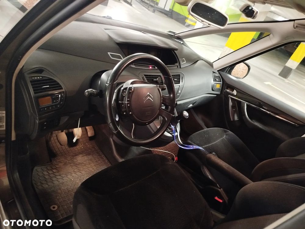 Citroën C4 Picasso 1.6 HDi FAP 7-Sitzer Exclusive - 8