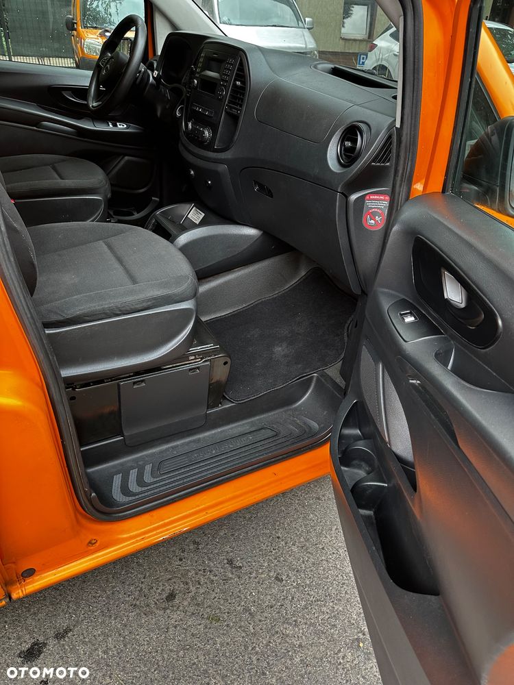 Mercedes-Benz VITO - 11
