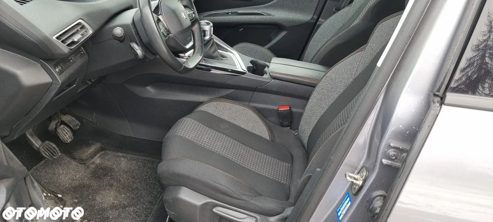 Peugeot 3008 2.0 BlueHDi Active - 18