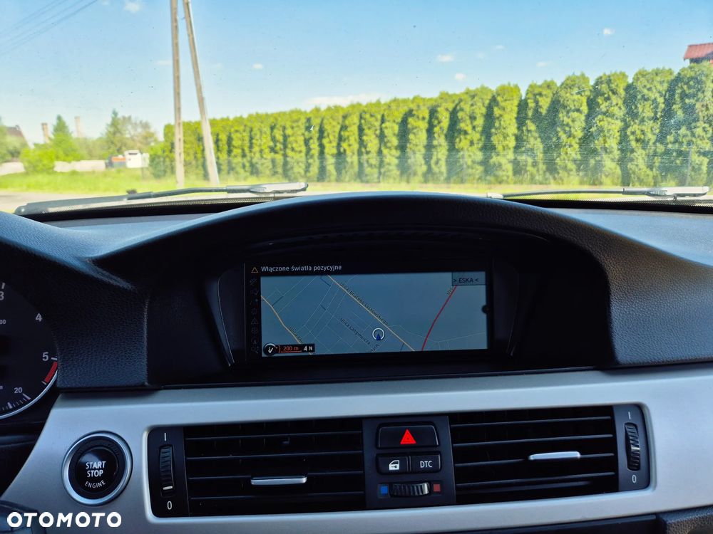 BMW Seria 3 320d DPF Edition Exclusive - 26