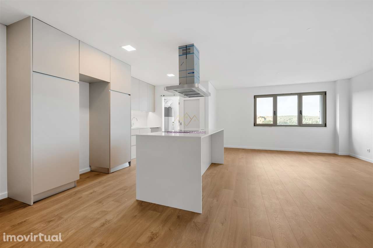 Apartamento T2 com Arrecadação, Conforto, Luz e Tranquilidade - Grande imagem: 4/31