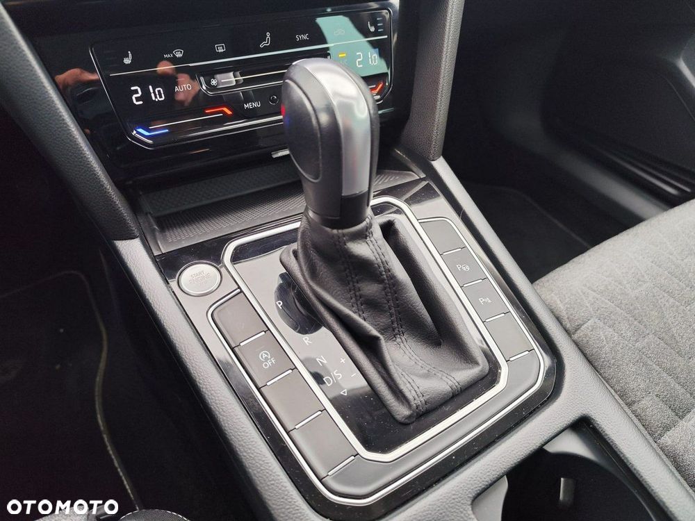 Volkswagen Passat Variant 1.5 TSI EVO Business DSG - 15