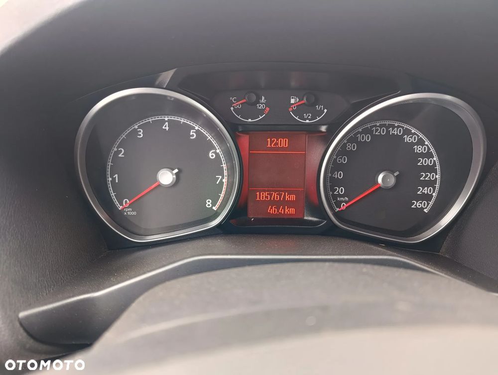 Ford Mondeo 2.0 Ghia Executive - 7