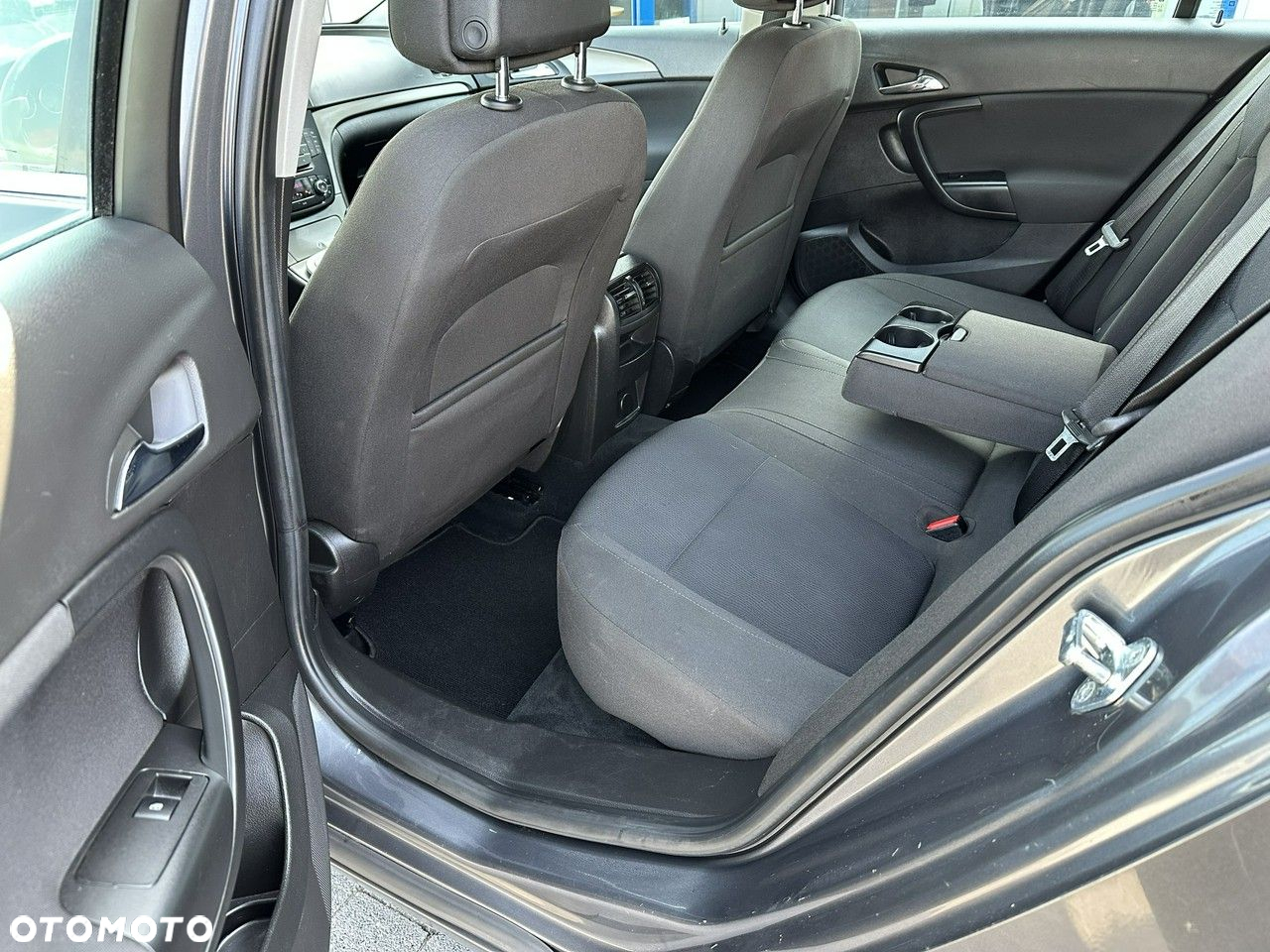 Opel Insignia - 7