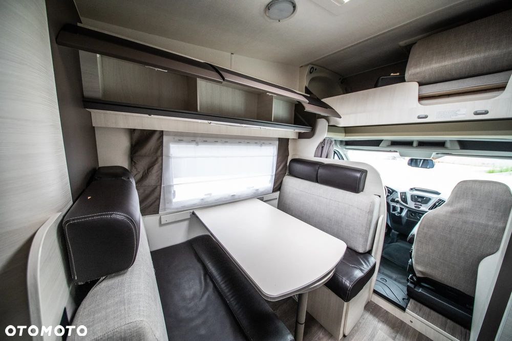 Chausson Flash C646 Kamper 6 osobowy 2x Klima - 31