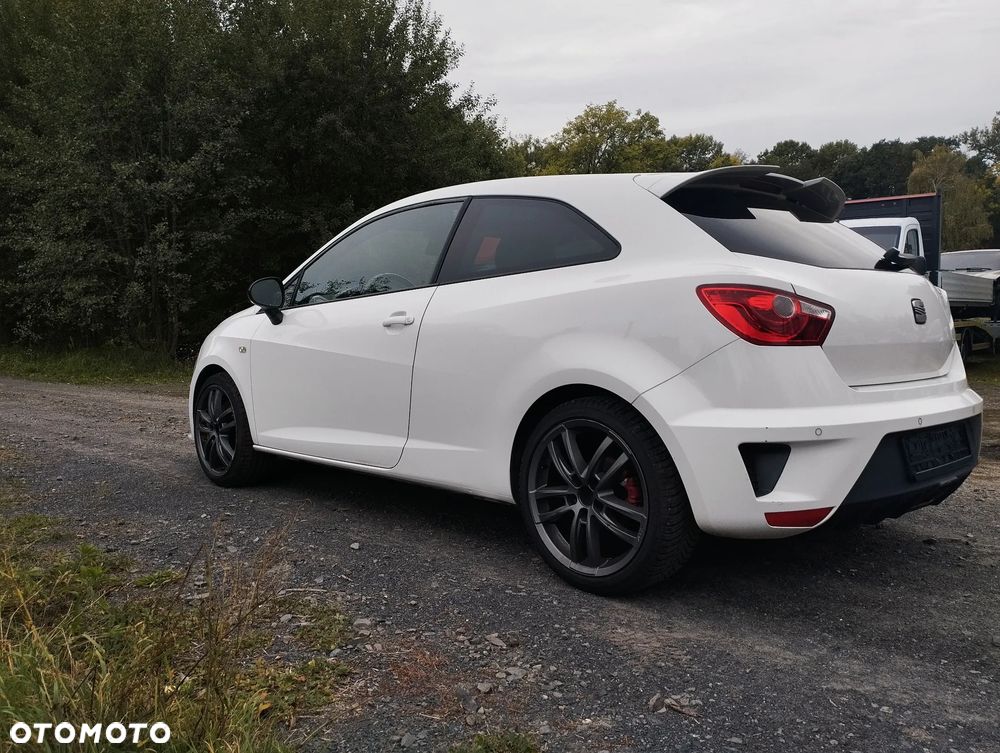 Seat Ibiza SC 1.4 TSI DSG Cupra - 5