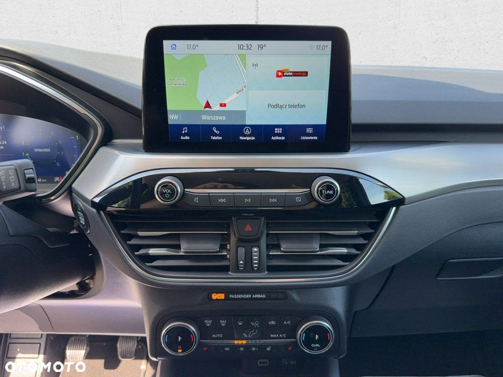 Ford Kuga - 20