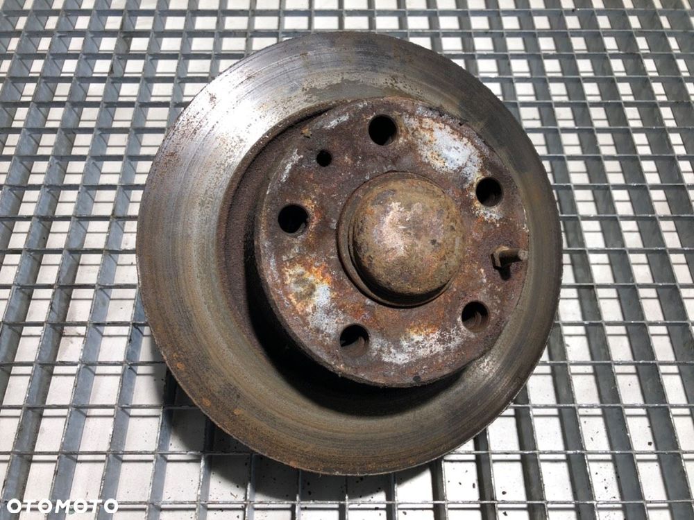 ZWROTNICA PRAWY PRZÓD  IVECO DAILY III Skrzynia 1997 - 2009 35 C 14 100 kW [136 KM] olej napędowy - 4