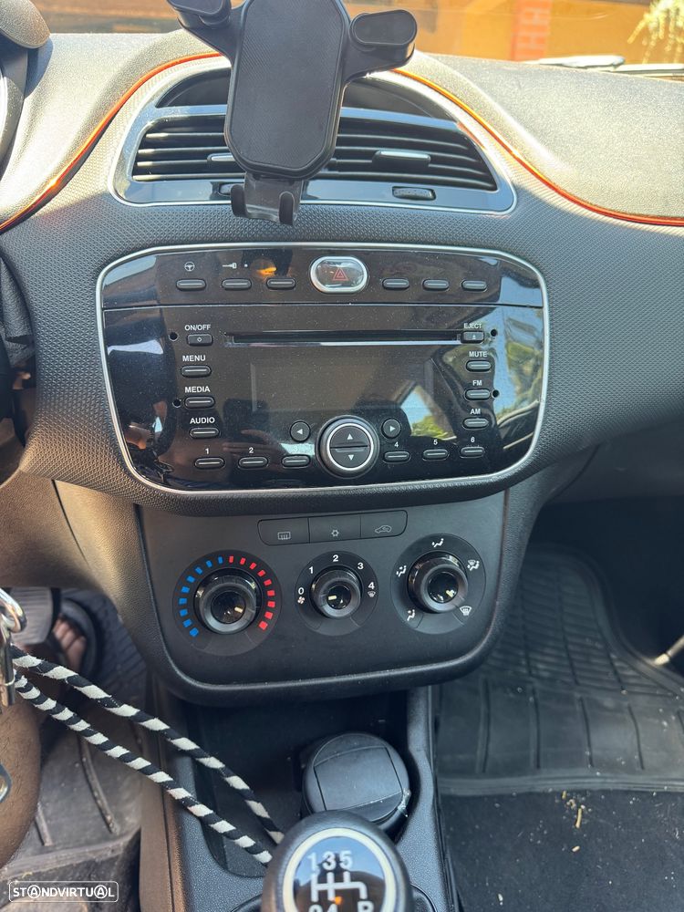 Fiat Punto 1.2 Young S&S - 9