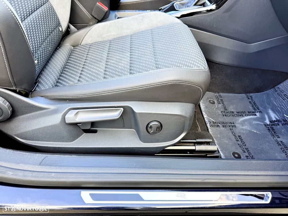 VW T-Roc 1.5 TSI OPF DSG R-Line - 27