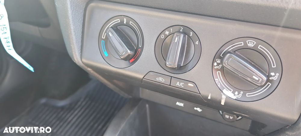 Skoda Fabia 1.0 MPI Avantaj - 9