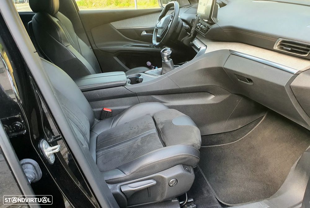 Peugeot 5008 1.5 BlueHDi GT - 16