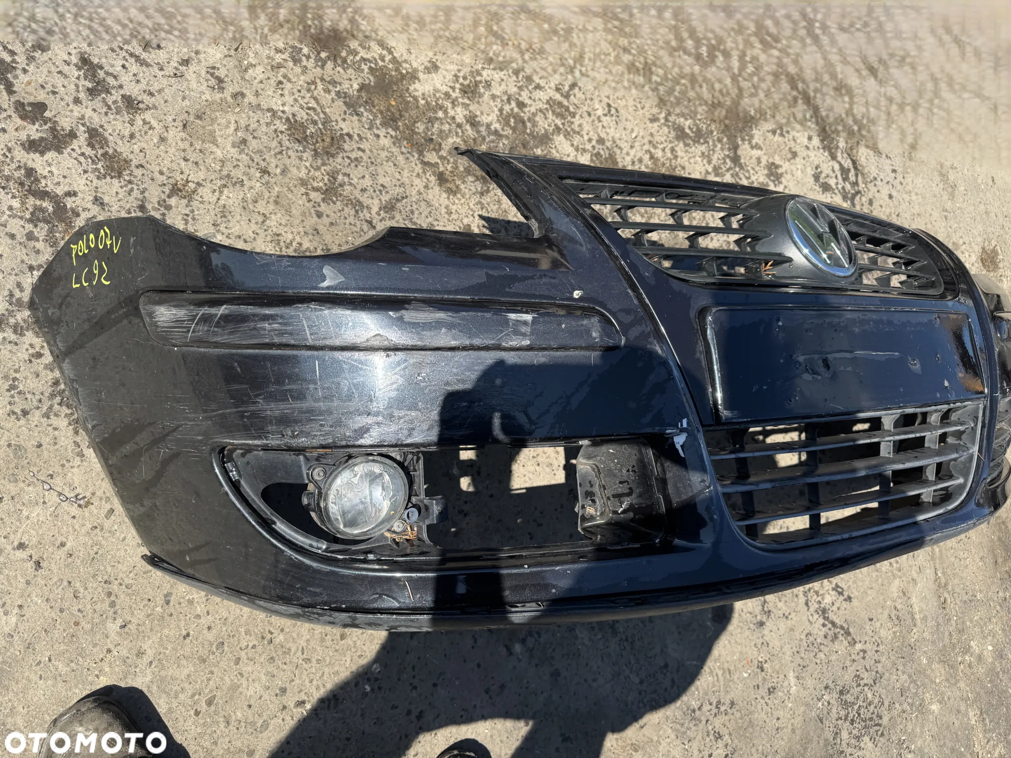 Zderzak Volkswagen Polo IV lift przód kolor LC9Z OE - 3