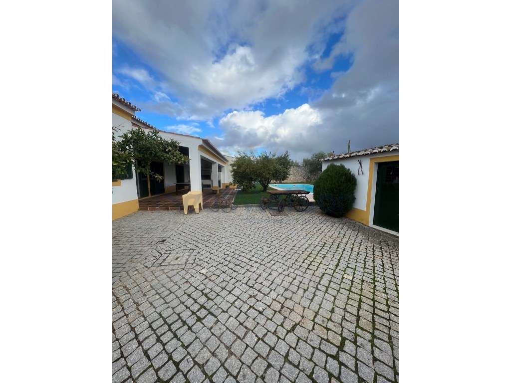 Vende-se Moradia T3 c/ Piscina em Vila Boim - Grande imagem: 5/35