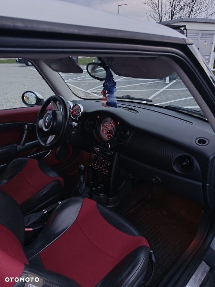 MINI Cooper chili - 6