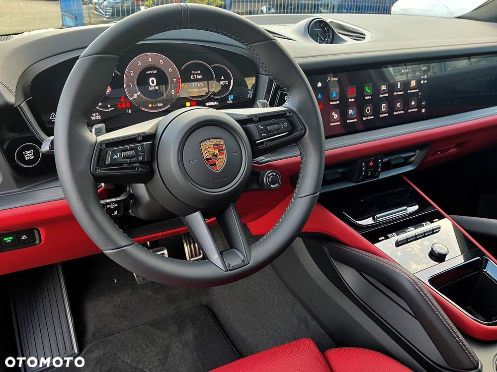 Porsche Cayenne - 17