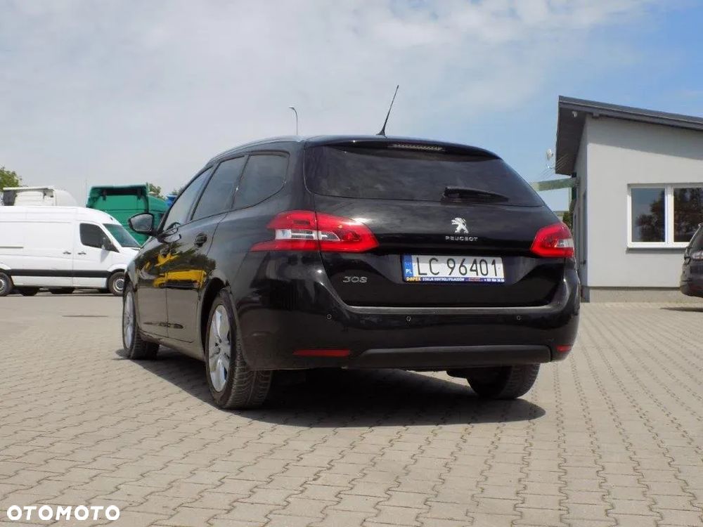 Peugeot 308 SW BlueHDi 130 Stop & Start Style - 8