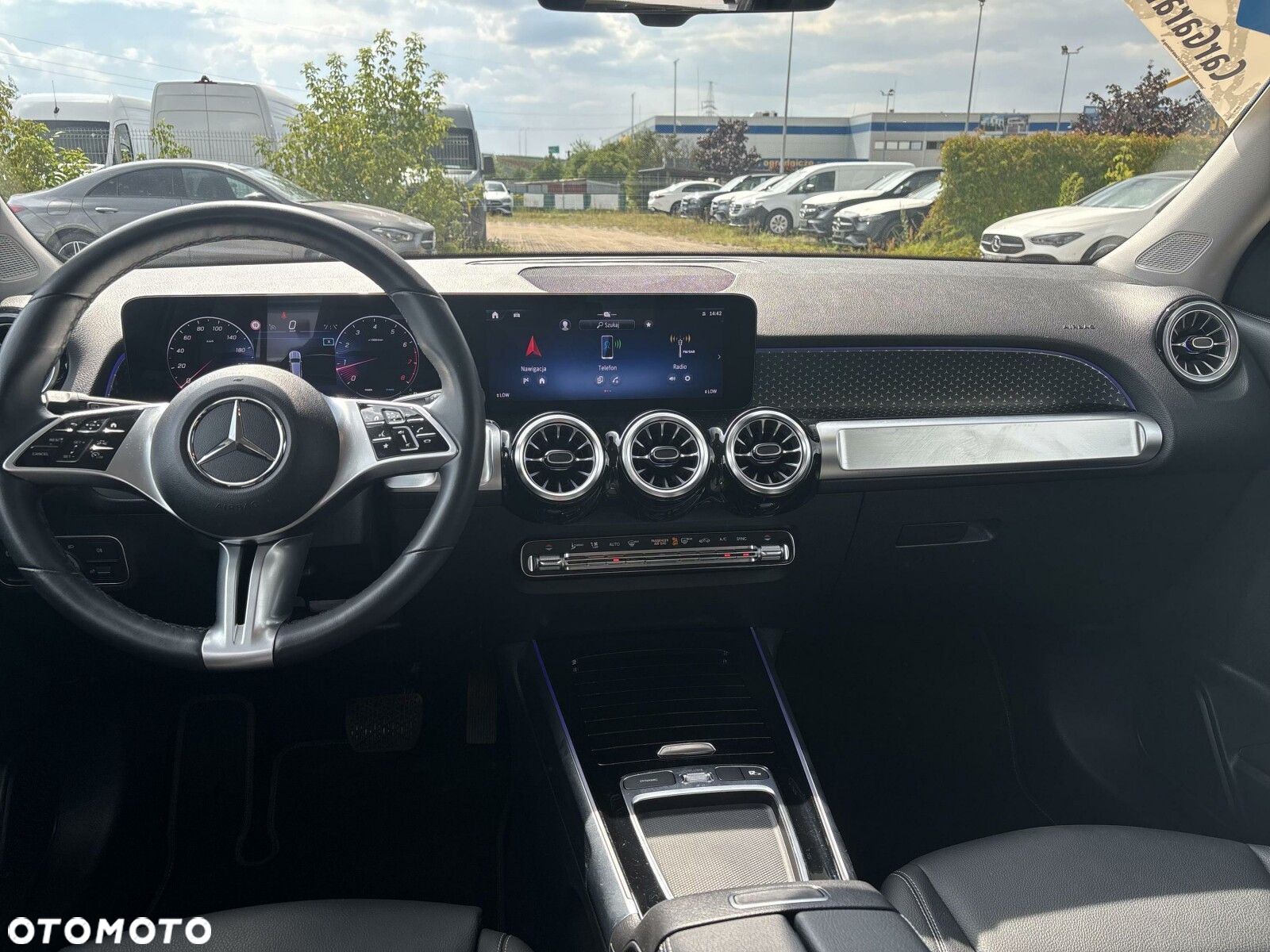 Mercedes-Benz GLB 200 4-Matic Progressive 8G-DCT - 18