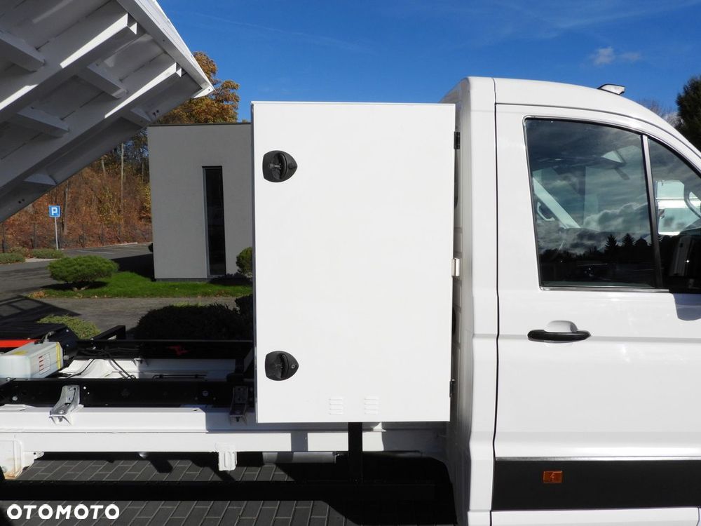 Volkswagen CRAFTER WYWROTKA TEMPOMAT NAWIGACJA BLIŹNIACZE KOŁA KLIMATYZACJA  180KM - 20