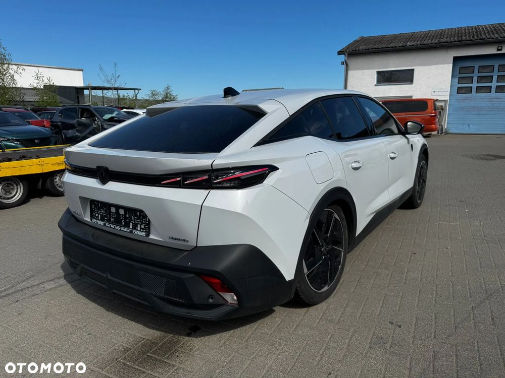 Peugeot 408 225 e-EAT8 GT - 8