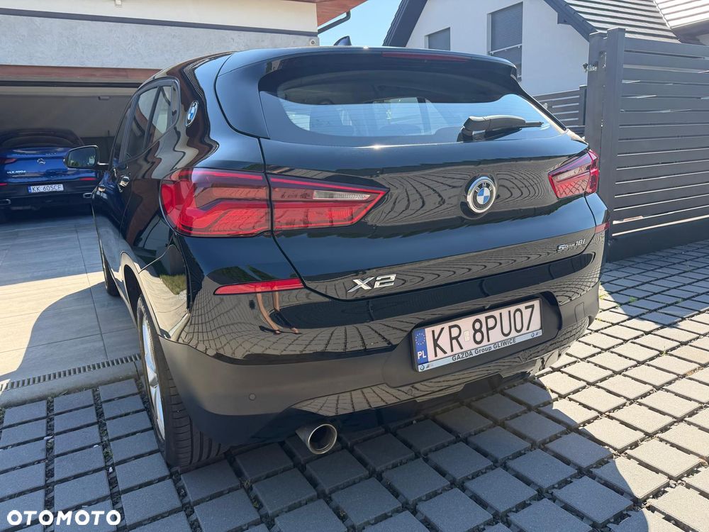 BMW X2 sDrive18i Advantage - 9