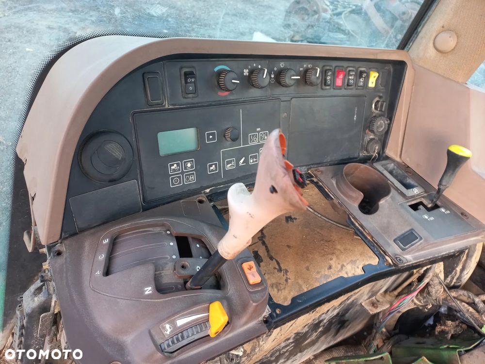 Kabina  SG093 ,JOHN DEERE 7720 błotniki poszerzenia nadkoli ,kokpit,środek,instalacja,RE183707,MONITOR POJAZDU,elektryczna,tapicerka,7200,7820,7830,7930,6215,7530, - 2