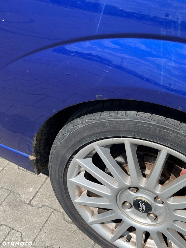 Ford Focus ST170 - 11