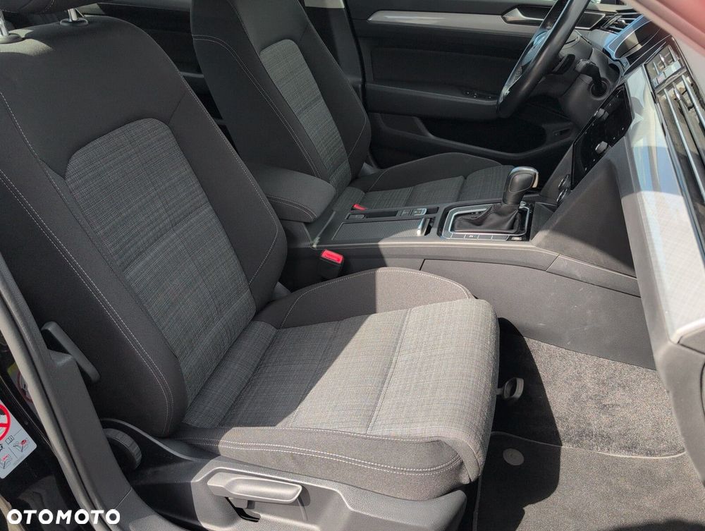Volkswagen Passat 2.0 TSI Business DSG - 14