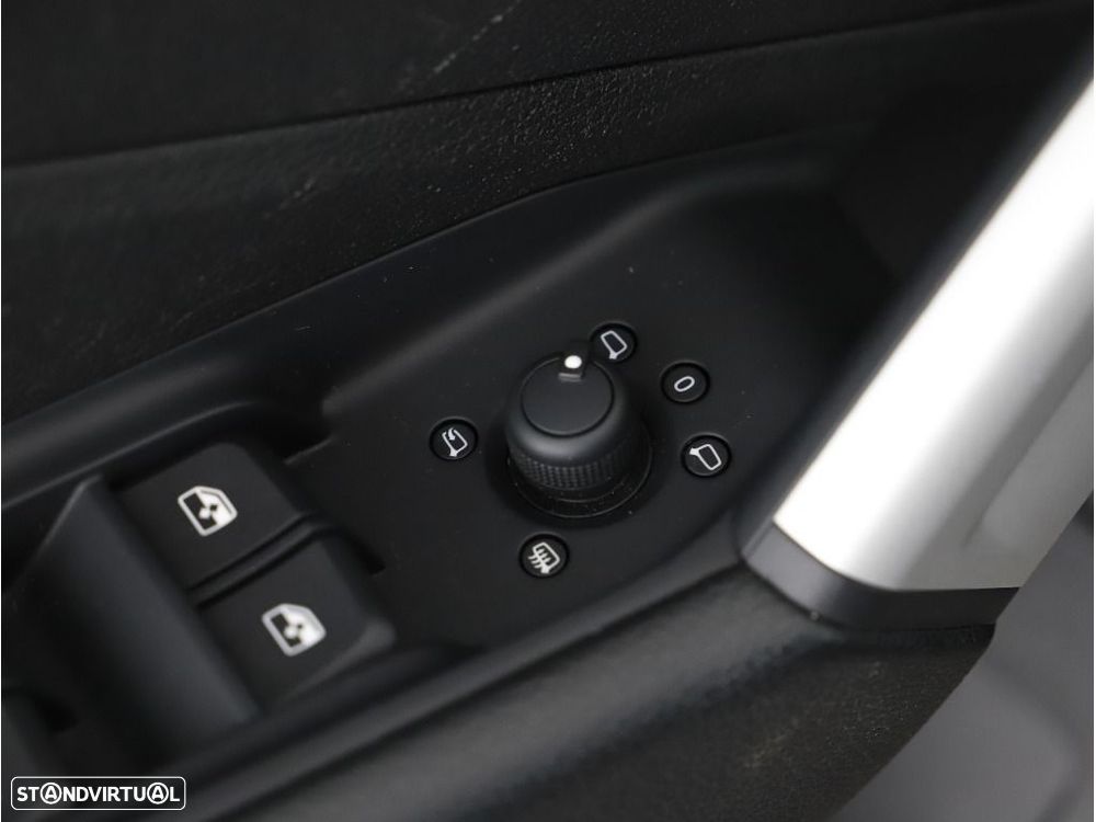 Audi Q2 35 TFSI Advanced S tronic - 36