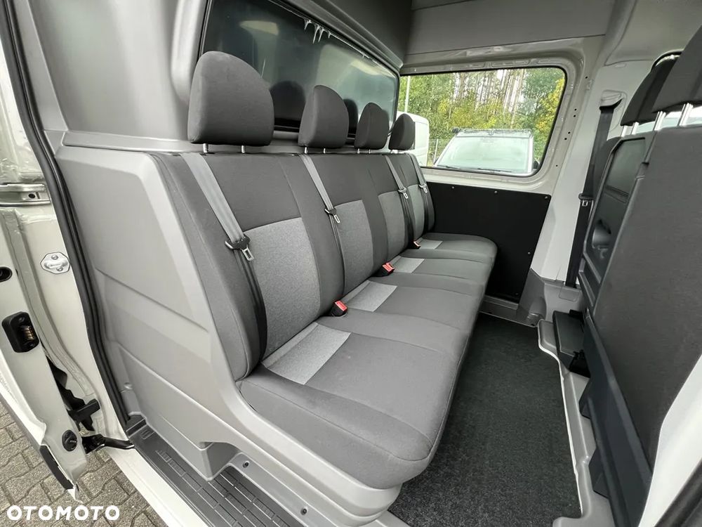 Volkswagen Crafter - 17
