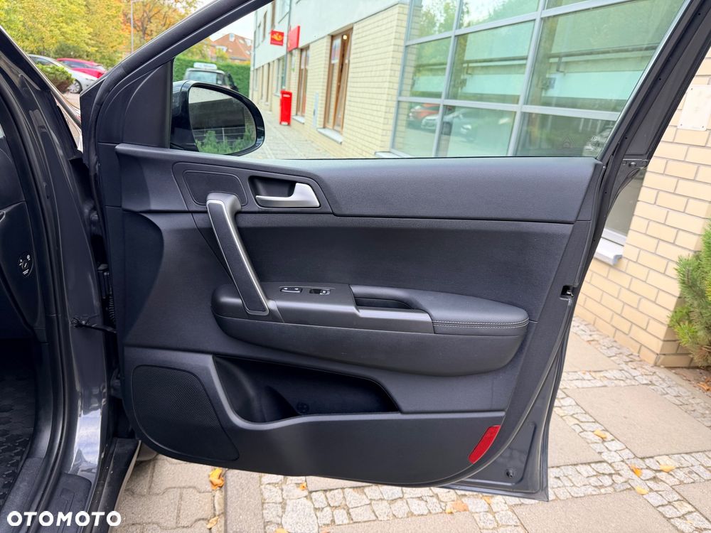 Kia Sportage 1.6 GDI 2WD SPIRIT - 27