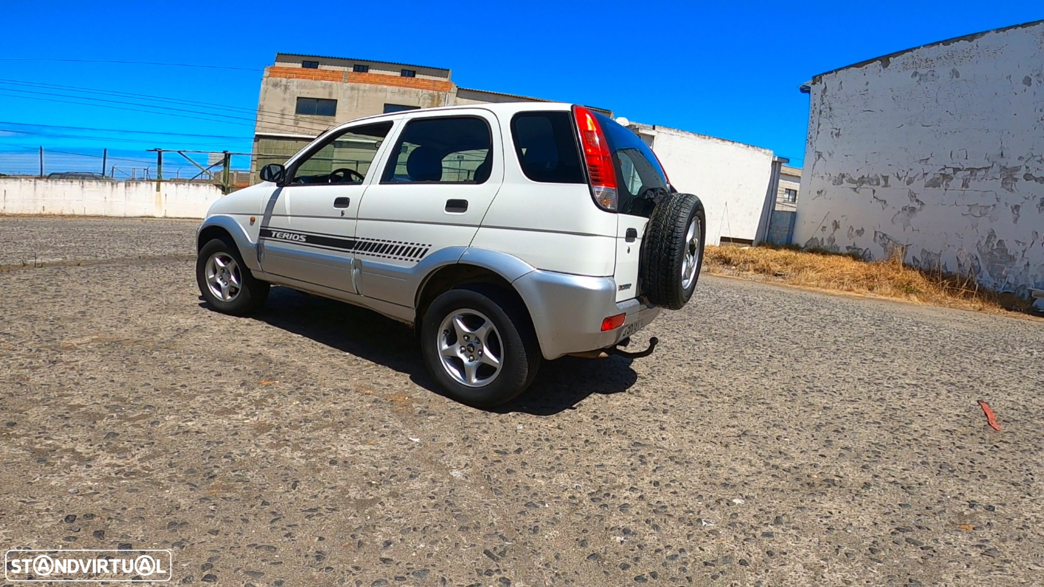 Daihatsu Terios - 12