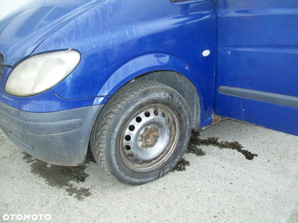 błotnik lewy mercedes vito 639
