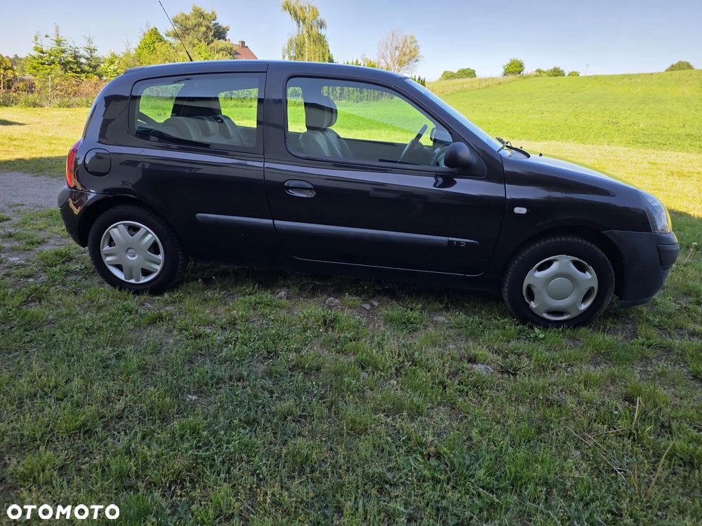 Renault Clio - 3