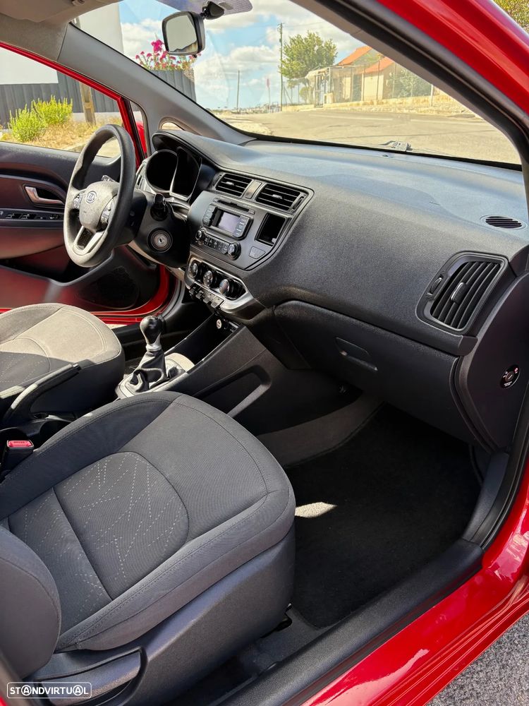Kia Rio 1.2 CVVT EX - 17