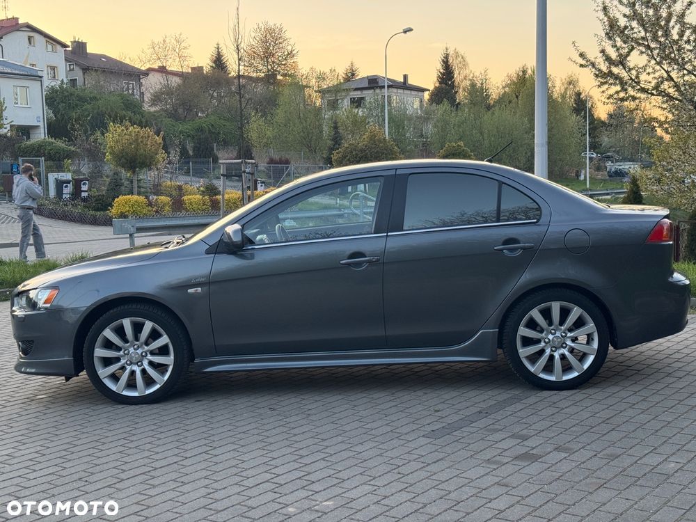 Mitsubishi Lancer 1.8 CVT Instyle - 18