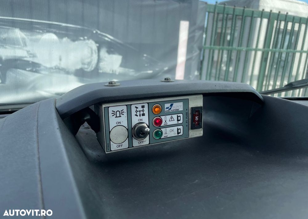 Ford Transit NACELA 18 M AXA DUBLA SPATE - 27