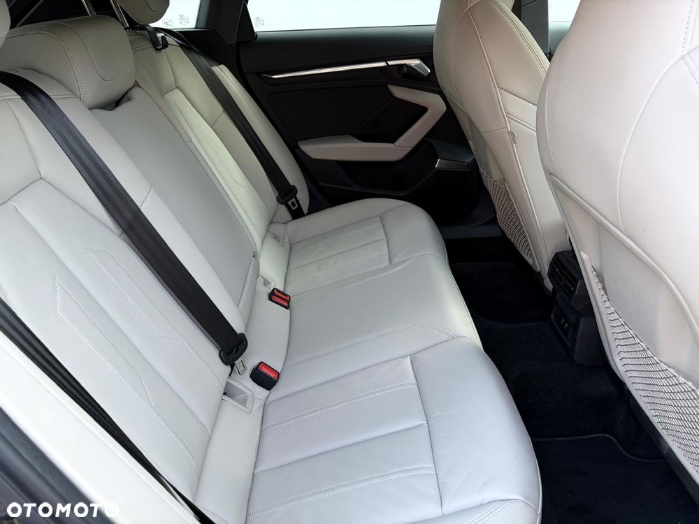 Audi A3 Sportback - 25